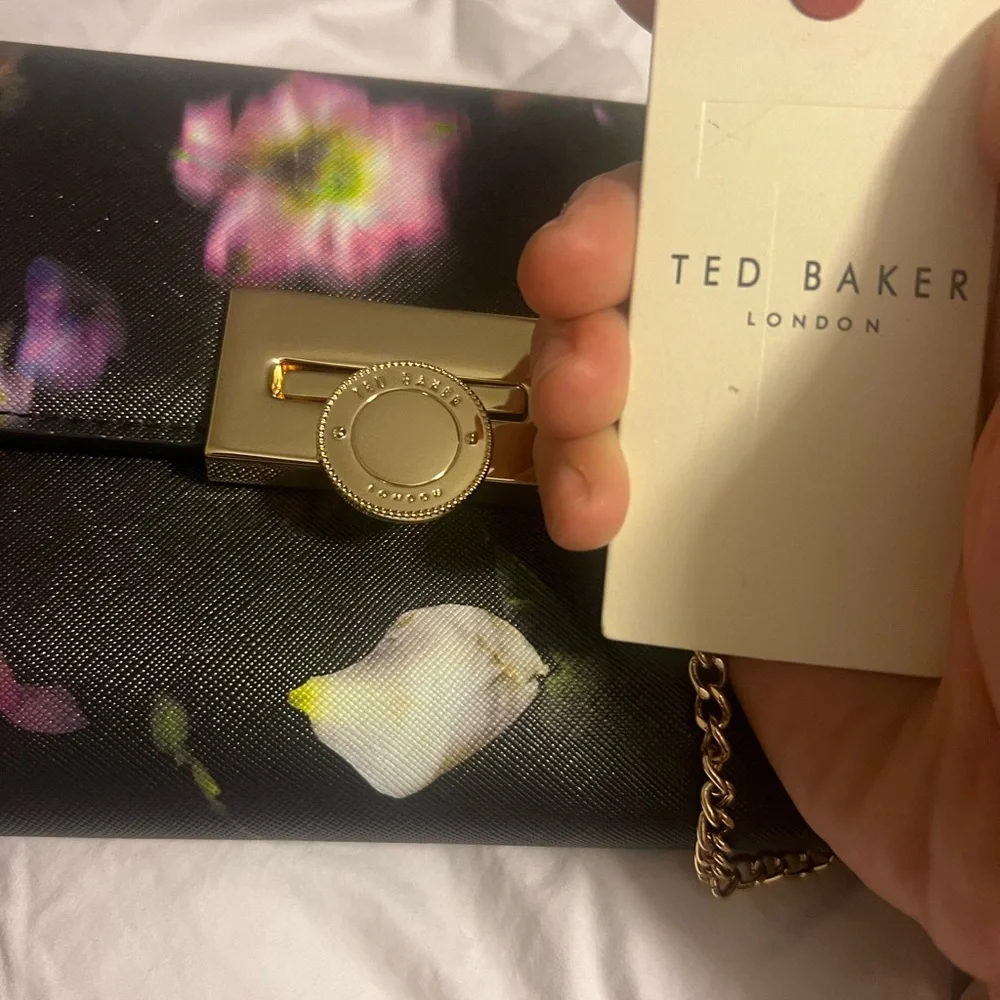 Ted Baker London Black Floral Clutch with Gold Chain - Picture 5 of 5